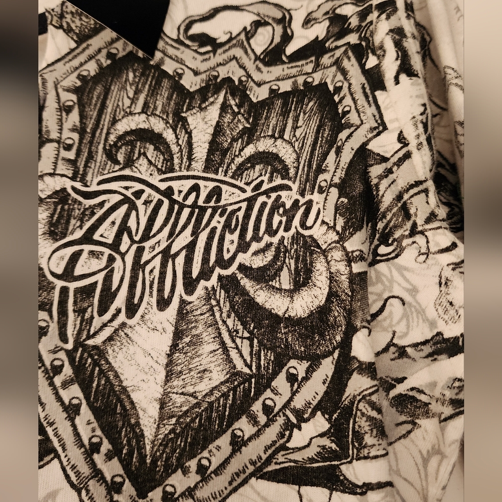 Affliction Fleur Shield lpng sleeve graphic embellished T-Shirt size XS - Picture 8 of 11